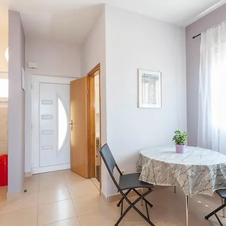 Semesterbostad House Arija Makarska