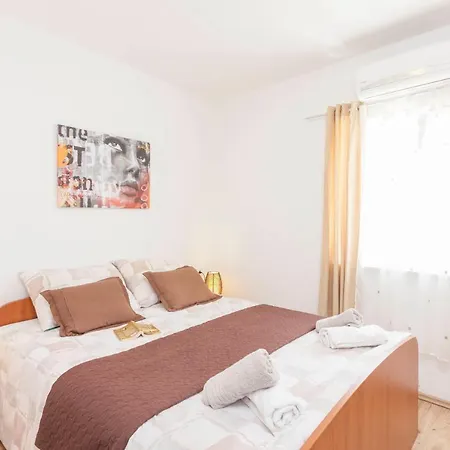 House Arija Semesterbostad Makarska