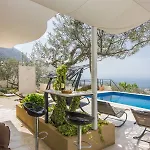 House Arija Макарска