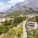 Дом отдыха House Arija