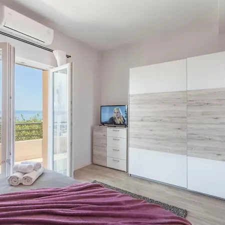 House Arija Nyaraló Makarska