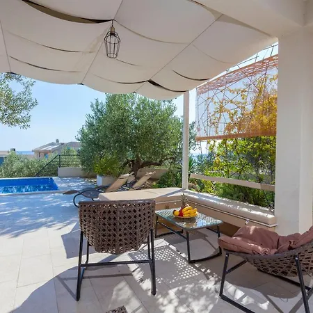 House Arija Дом отдыха