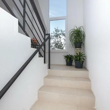 Дом отдыха House Arija Макарска